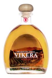 VIKERA EXTRA ANEJO 750ML